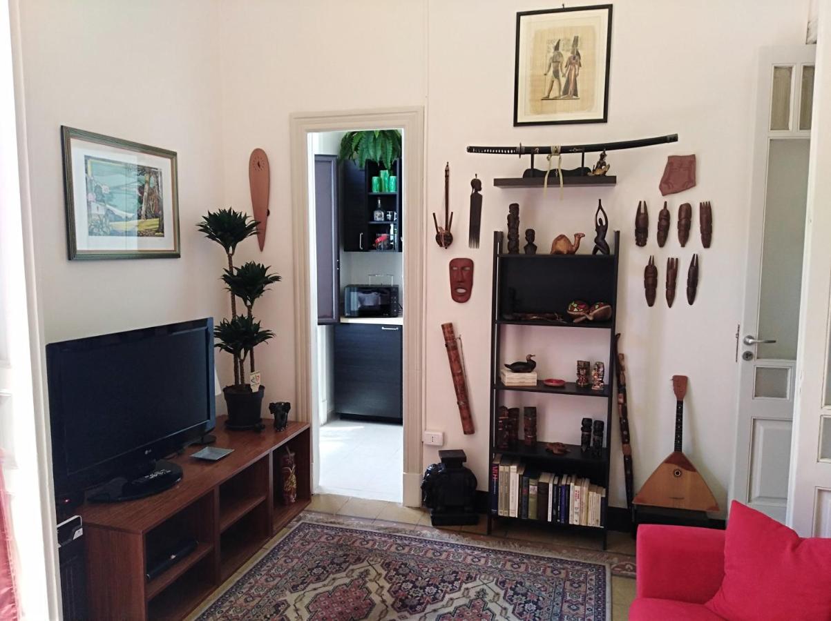 L'Oasi Di Sofia Appartamento Turistico Etnea Cavour Bellini Catania Bagian luar foto